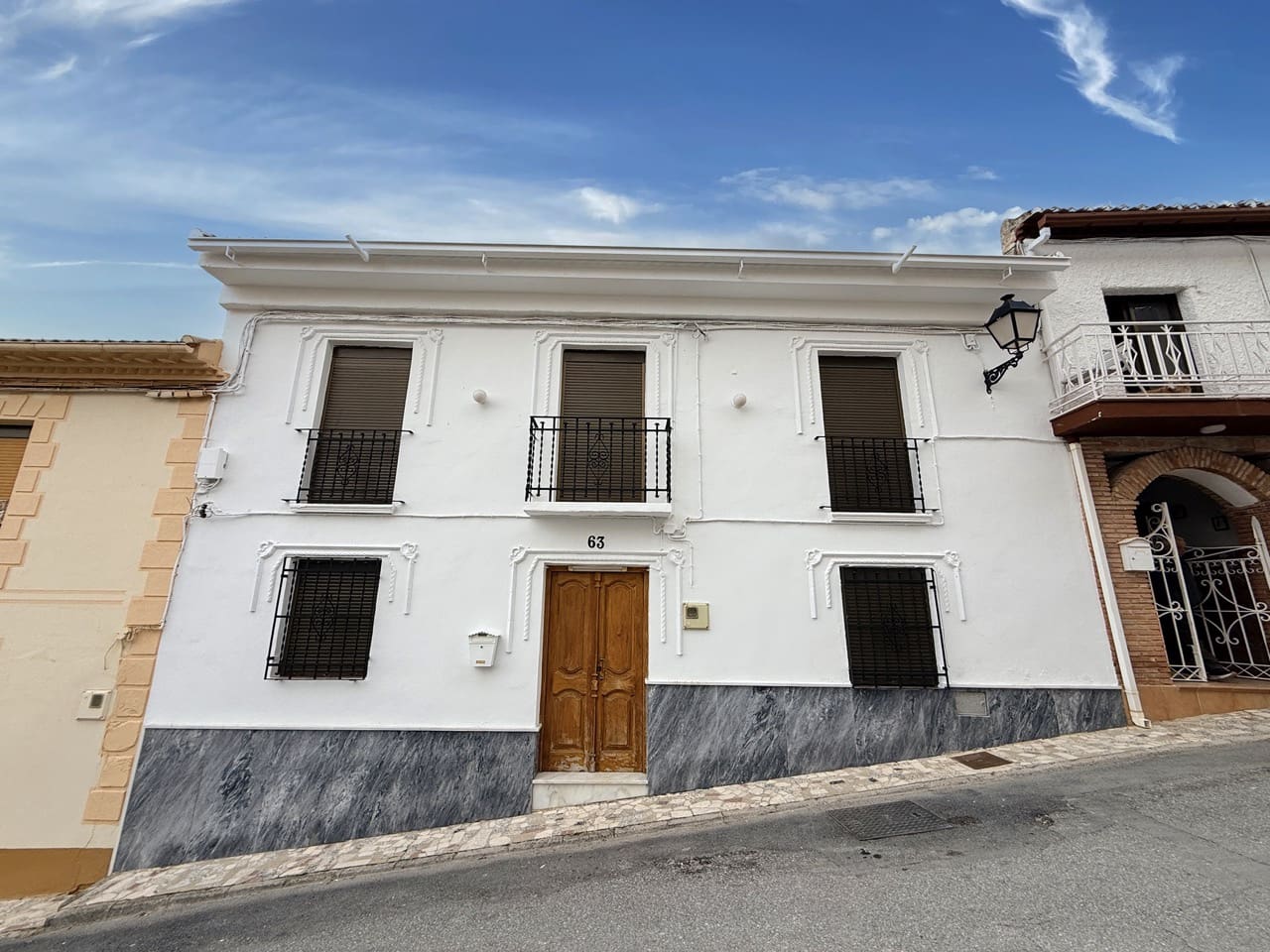 3 soveværelse Byhus til salg i Moclin - € 127.500 (Ref: 9520976)