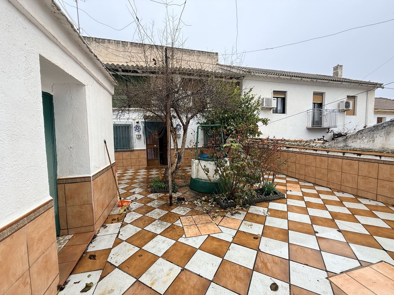 3 soveværelse Byhus til salg i Moclin - € 127.500 (Ref: 9520976)