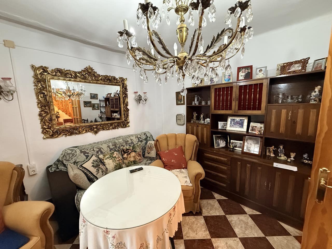 3 soveværelse Byhus til salg i Moclin - € 127.500 (Ref: 9520976)