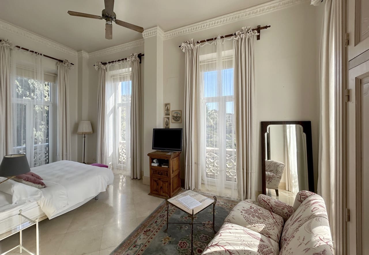 7 sypialnia Hotel na sprzedaż w Motril z basenem garażem - 4 300 000 € (Ref: 9520986)