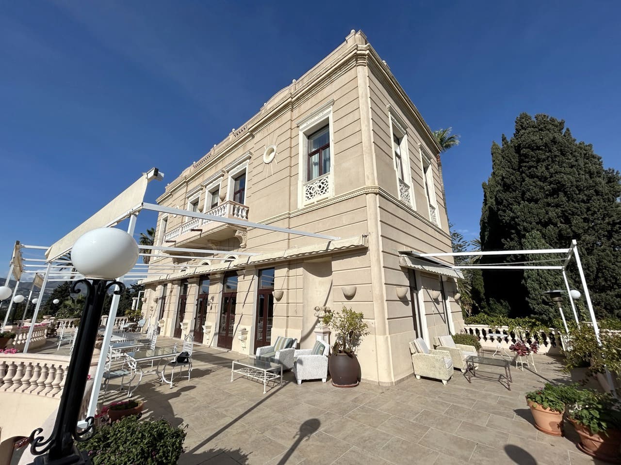 7 sypialnia Hotel na sprzedaż w Motril z basenem garażem - 4 300 000 € (Ref: 9520986)