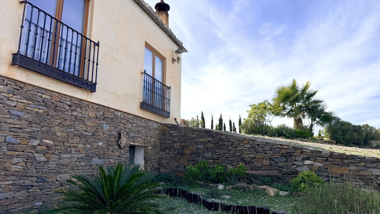 4 chambre Finca/Maison de Campagne à vendre à Lobras avec piscine garage - 790 000 € (Ref: 9628345)