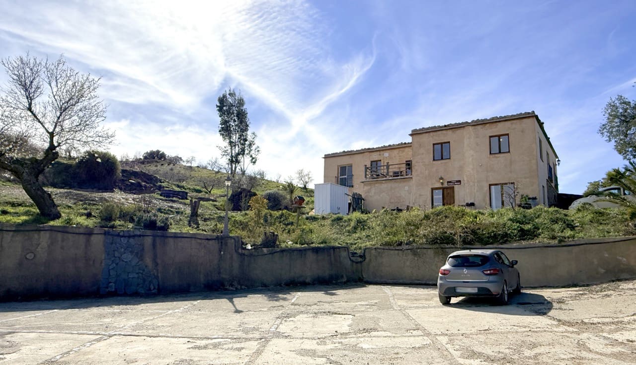 4 chambre Finca/Maison de Campagne à vendre à Lobras avec piscine garage - 790 000 € (Ref: 9628345)