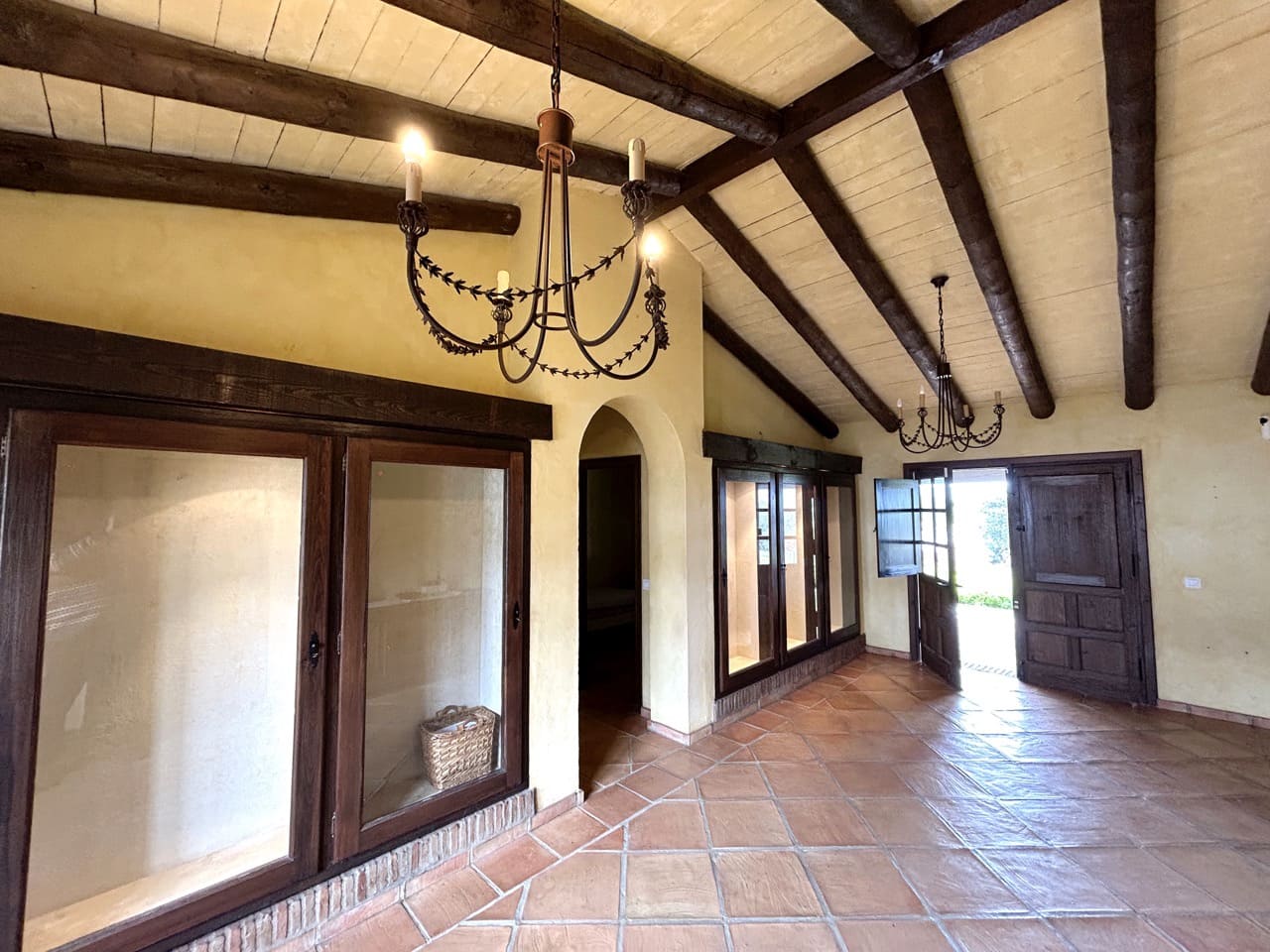7 slaapkamer Finca/Landhuis te koop in Jimena de la Frontera met garage - € 5.500.000 (Ref: 9632688)