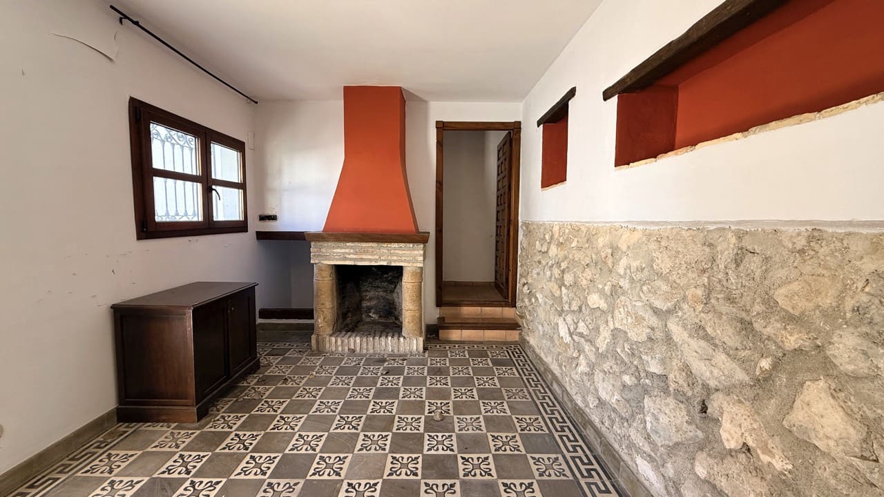 26 Zimmer Hotel zu verkaufen in Zuheros mit Pool Garage - 950.000 € (Ref: 9700169)