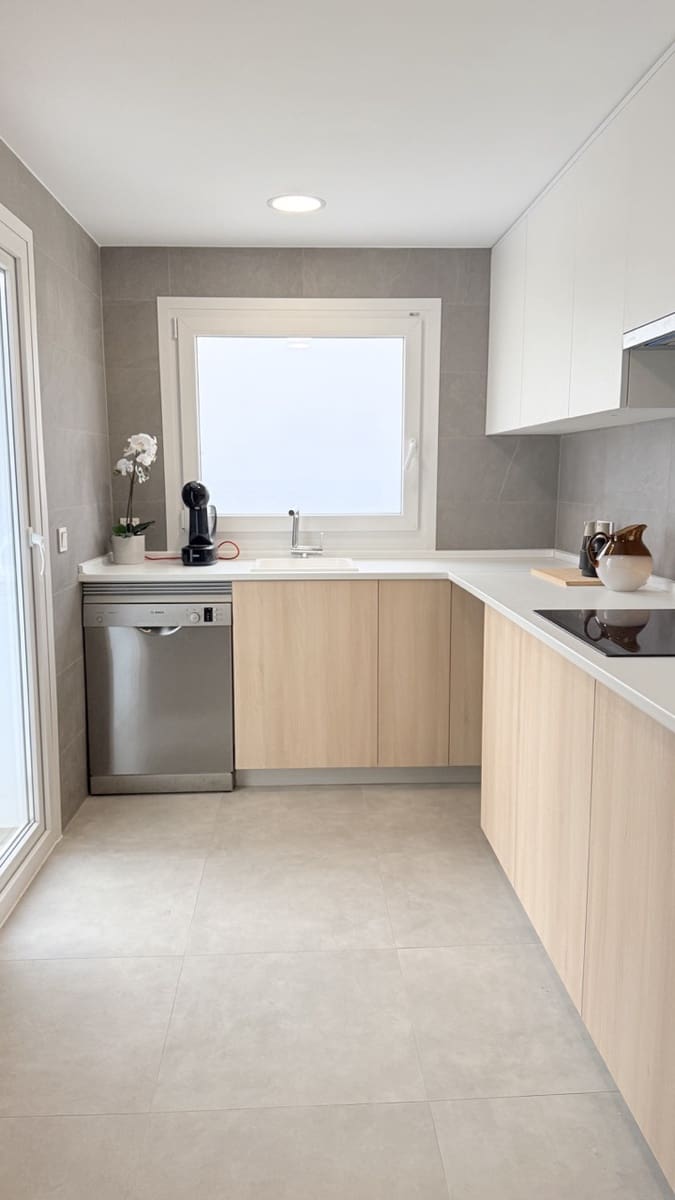 2 slaapkamer Appartement te koop in Almunecar met zwembad garage - € 387.000 (Ref: 9764851)