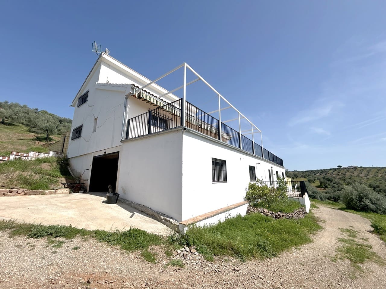 6 bedroom Finca/Country House for sale in Montoro with pool garage - € 325,000 (Ref: 9783475)