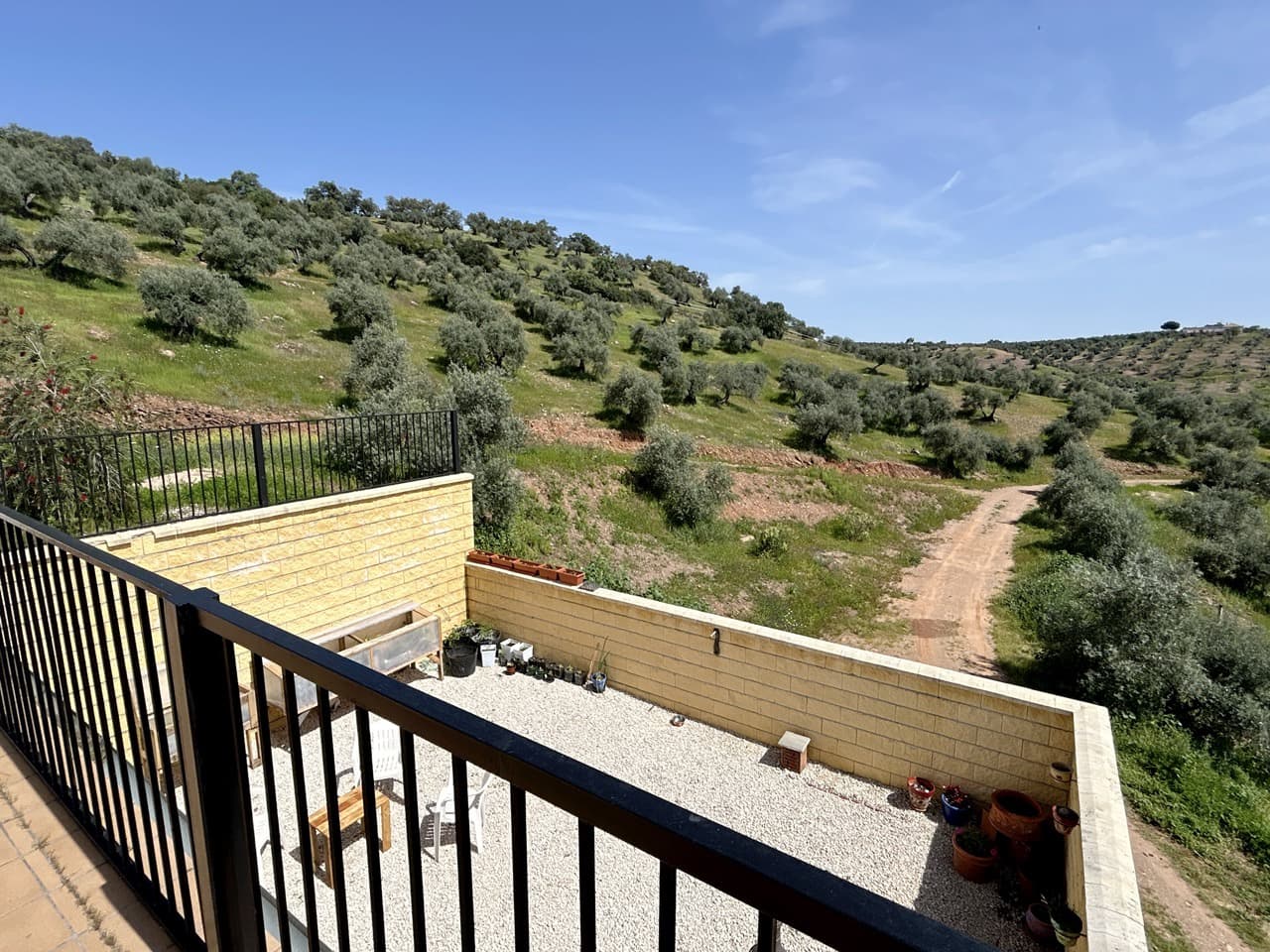 6 bedroom Finca/Country House for sale in Montoro with pool garage - € 325,000 (Ref: 9783475)