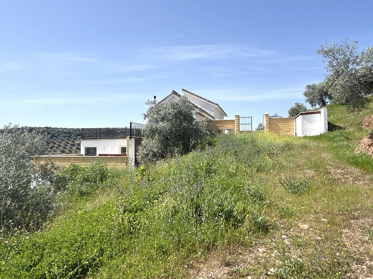 6 bedroom Finca/Country House for sale in Montoro with pool garage - € 325,000 (Ref: 9783475)