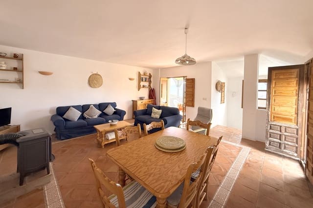 3 bedroom Apartment for sale in Acequias, Lecrín with pool - € 185,000 (Ref: 9805359)