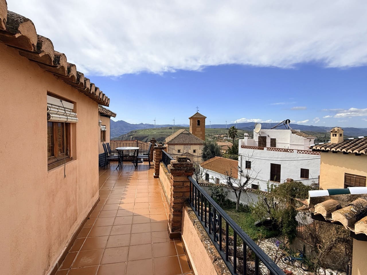 3 bedroom Apartment for sale in Acequias with pool - € 185,000 (Ref: 9805359)