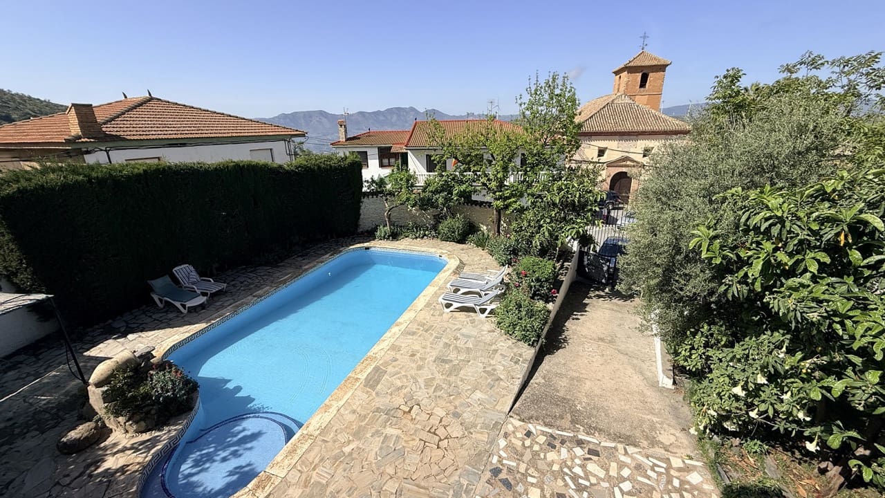 3 bedroom Apartment for sale in Acequias with pool - € 185,000 (Ref: 9805359)