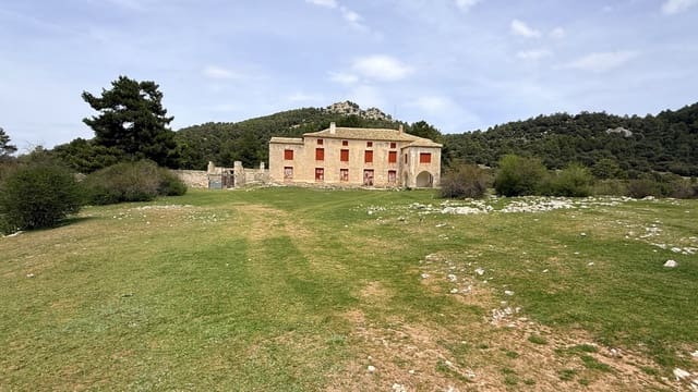 Finca/Casa Rural en Huéscar en venta - 1.260.000 € (Ref: 9813582)