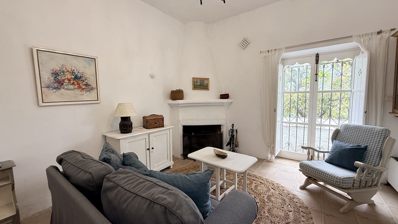 19 soverom Gjestgiveri/B&B til salgs i Otivar med svømmebasseng garasje - € 3 495 000 (Ref: 9861160)