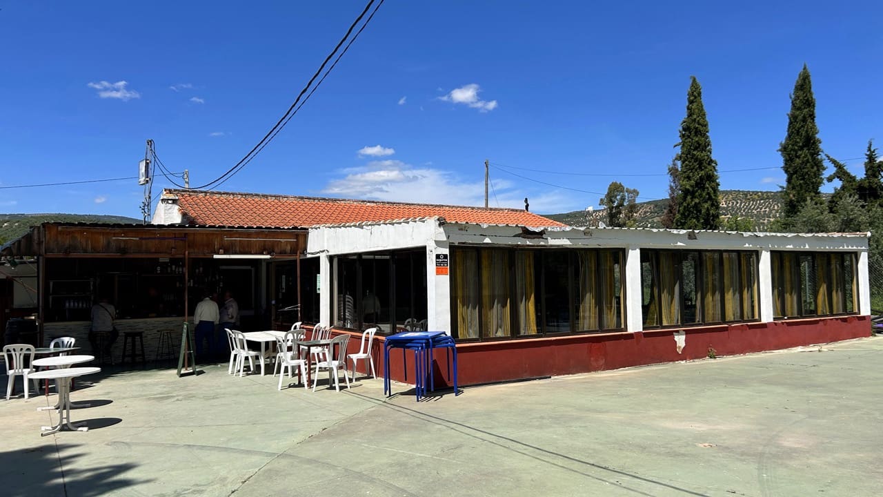 4 camera da letto Ristorante/Bar in vendita in Montefrio con piscina - 298.000 € (Rif: 9913682)