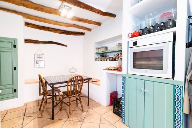 7 quarto Pousada para venda em Pinos del Valle, El Pinar com piscina - 485 000 € (Ref: 9941158)