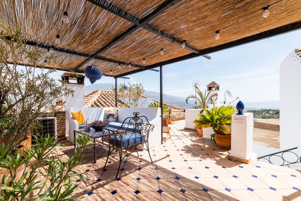 7 quarto Pousada para venda em El Pinar com piscina - 485 000 € (Ref: 9941158)