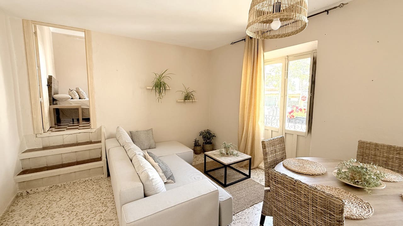 5 bedroom Townhouse for sale in Moclin - € 180,000 (Ref: 9954549)