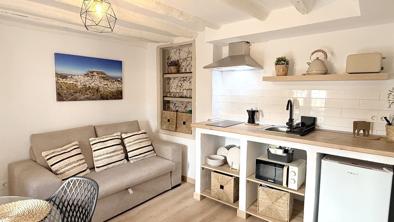 5 bedroom Townhouse for sale in Moclin - € 180,000 (Ref: 9954549)