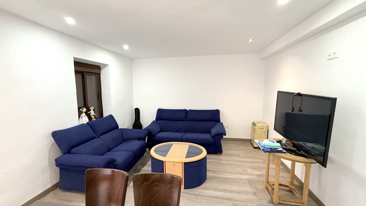 6 soverom Kommersiell til salgs i Montefrio med svømmebasseng garasje - € 599 999 (Ref: 9956240)