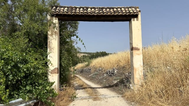 4 soverom Finca/Herregård til salgs i Moclín med garasje - € 125 000 (Ref: 9974358)