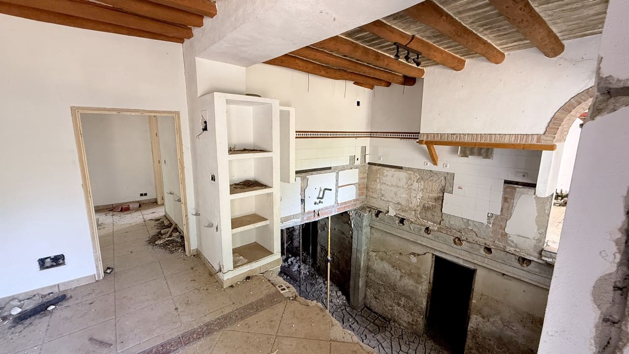 4 sypialnia Finka/Dom wiejski na sprzedaż w Moclin z garażem - 125 000 € (Ref: 9974358)