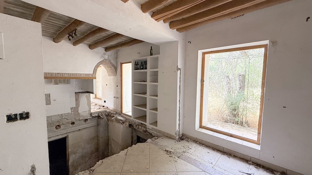 4 sypialnia Finka/Dom wiejski na sprzedaż w Moclin z garażem - 125 000 € (Ref: 9974358)