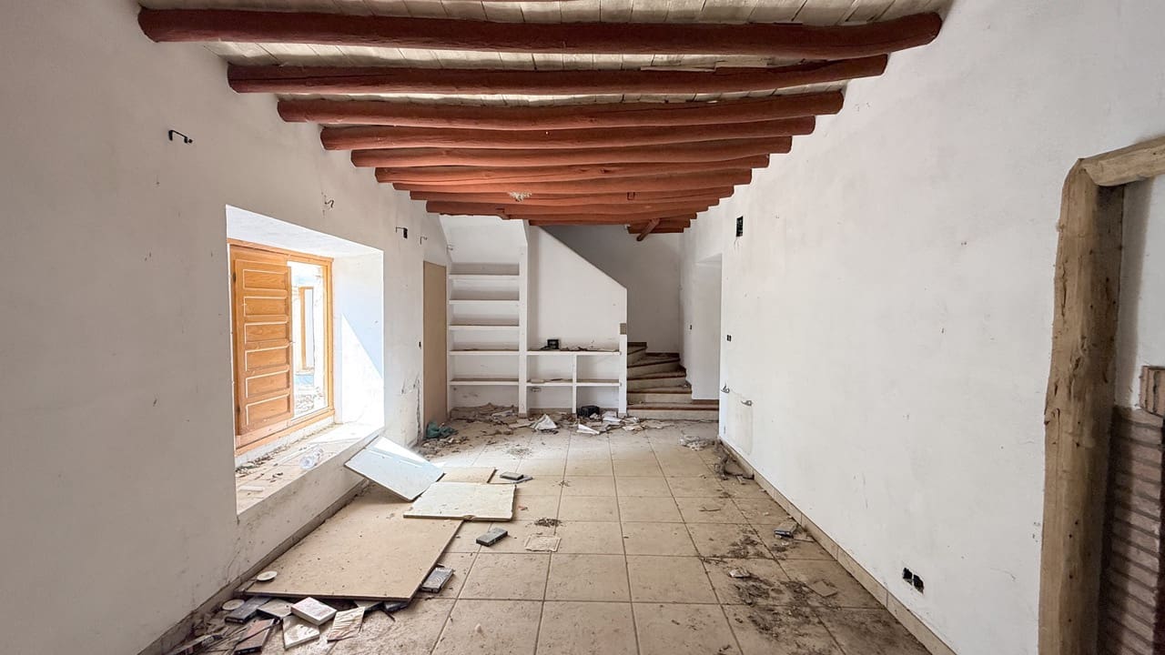 4 sypialnia Finka/Dom wiejski na sprzedaż w Moclin z garażem - 125 000 € (Ref: 9974358)