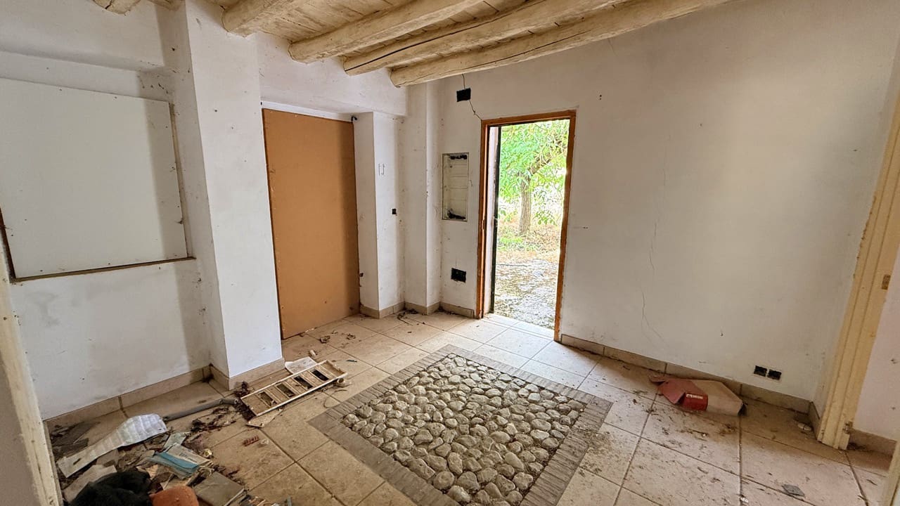 4 sypialnia Finka/Dom wiejski na sprzedaż w Moclin z garażem - 125 000 € (Ref: 9974358)