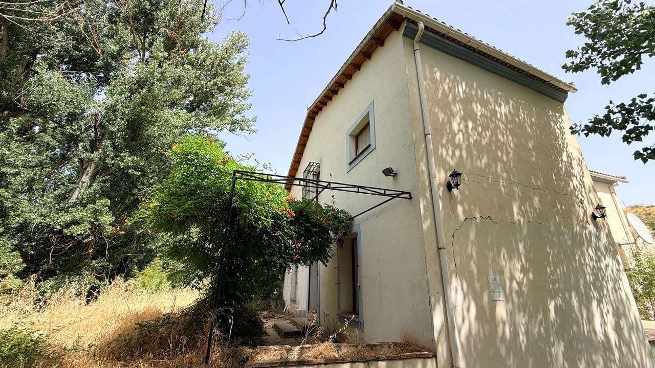 4 sypialnia Finka/Dom wiejski na sprzedaż w Moclin z garażem - 125 000 € (Ref: 9974358)