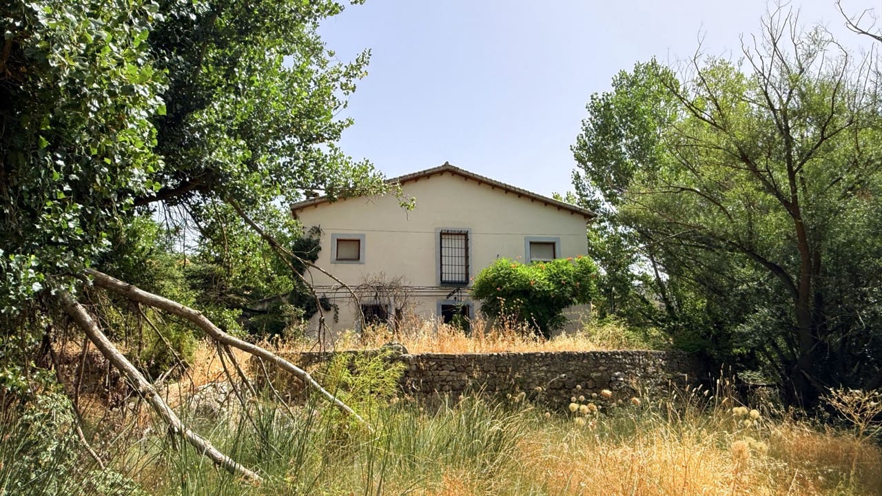4 sypialnia Finka/Dom wiejski na sprzedaż w Moclin z garażem - 125 000 € (Ref: 9974358)