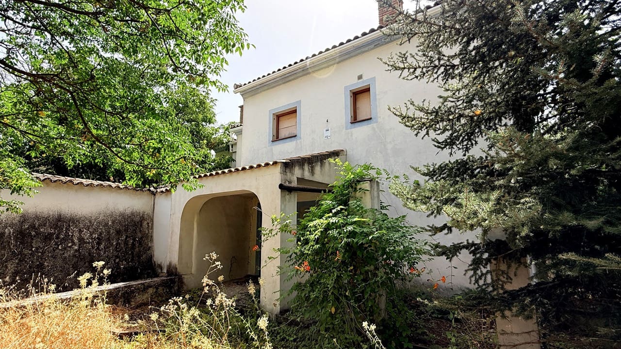 4 sypialnia Finka/Dom wiejski na sprzedaż w Moclin z garażem - 125 000 € (Ref: 9974358)