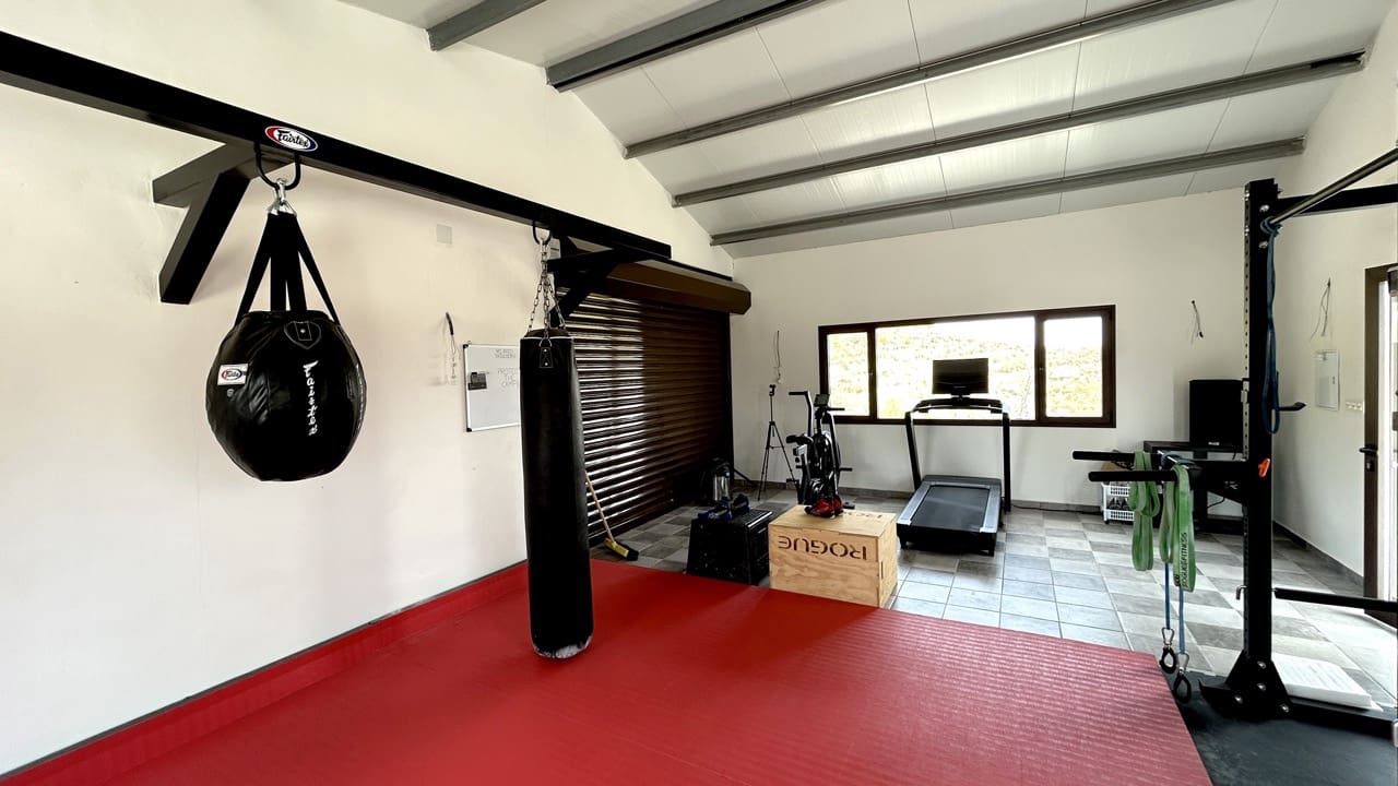 3 sovrum Finca/Hus på landet till salu i Caniles med garage - 395 000 € (Ref: 9987179)