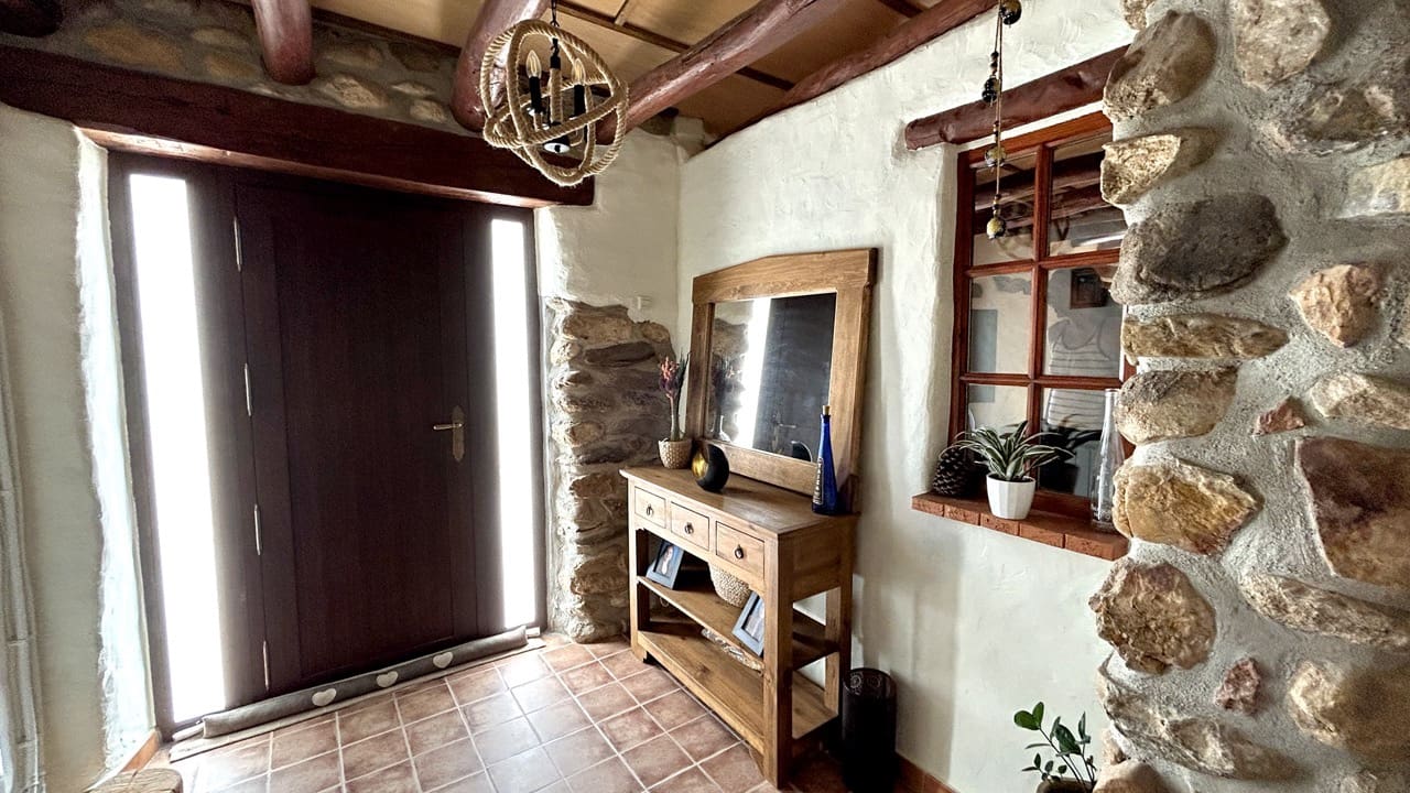 3 sovrum Finca/Hus på landet till salu i Caniles med garage - 395 000 € (Ref: 9987179)
