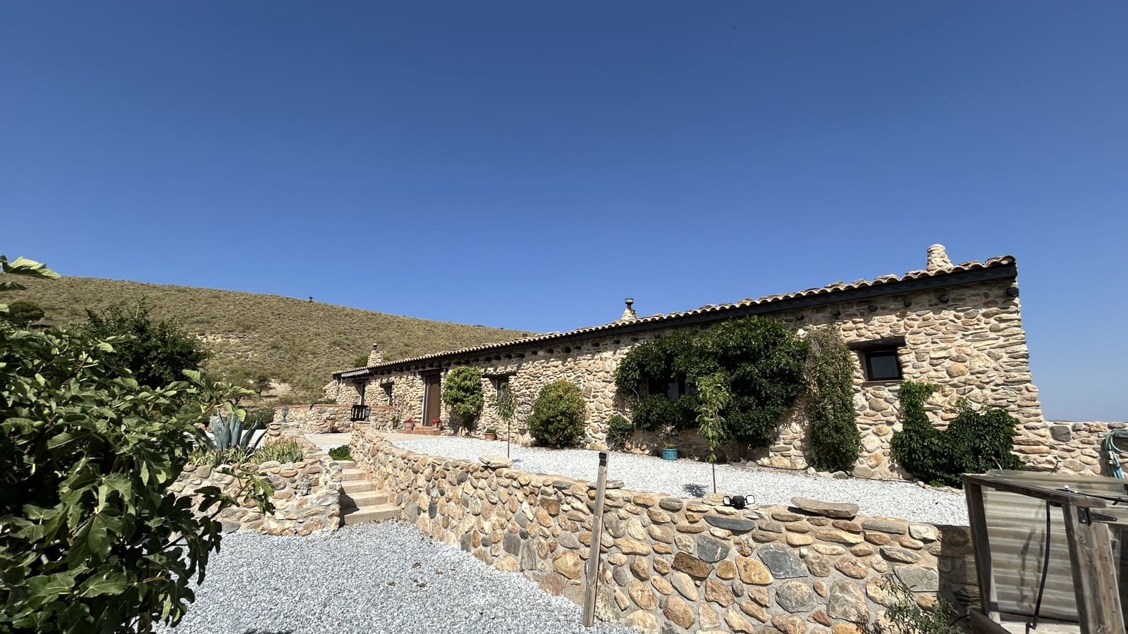 3 sovrum Finca/Hus på landet till salu i Caniles med garage - 395 000 € (Ref: 9987179)