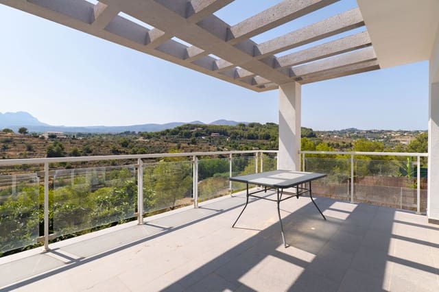 3 bedroom Villa for sale in Cometa - Carrió, Calpe / Calp with pool garage - € 340,000 (Ref: 10021363)