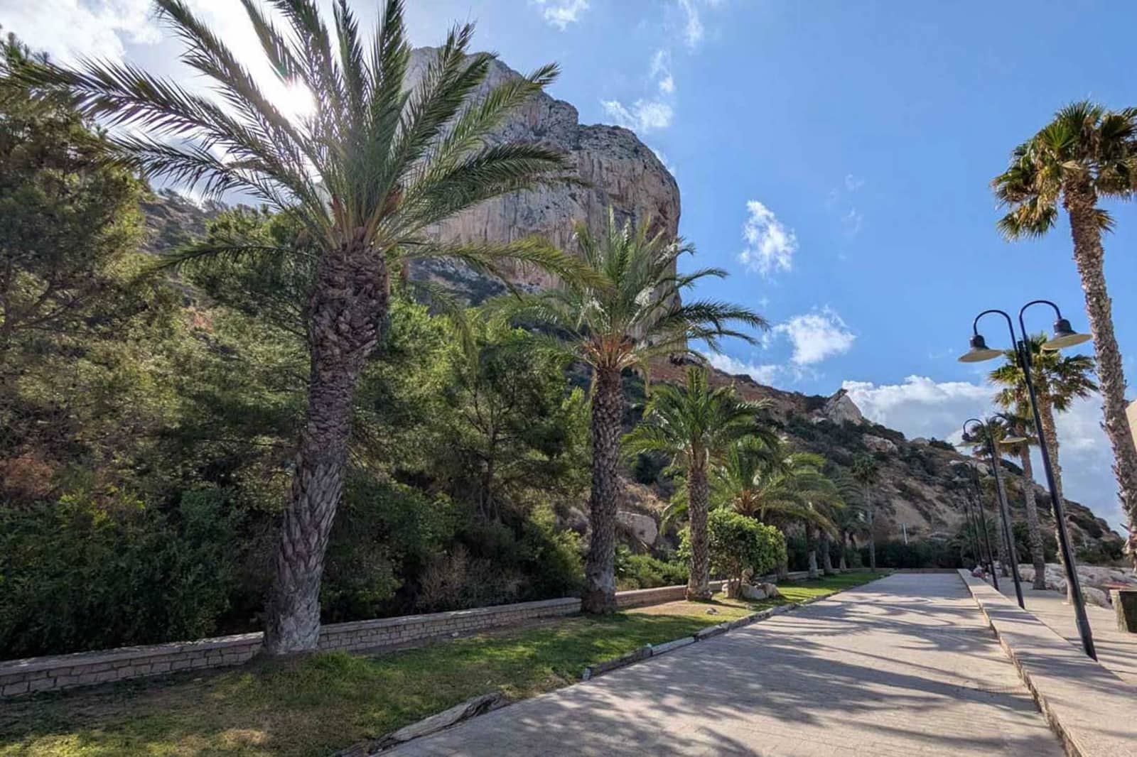 3 bedroom Villa for sale in Calpe / Calp with pool garage - € 340,000 (Ref: 10021363)