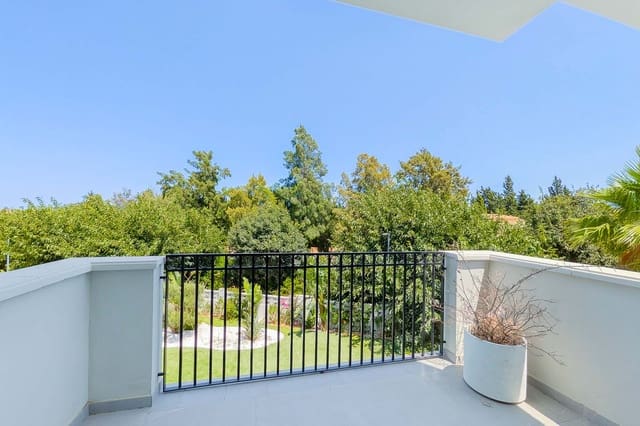 1 bedroom Apartment for sale in El Montgó, Dénia - € 275,000 (Ref: 10021365)