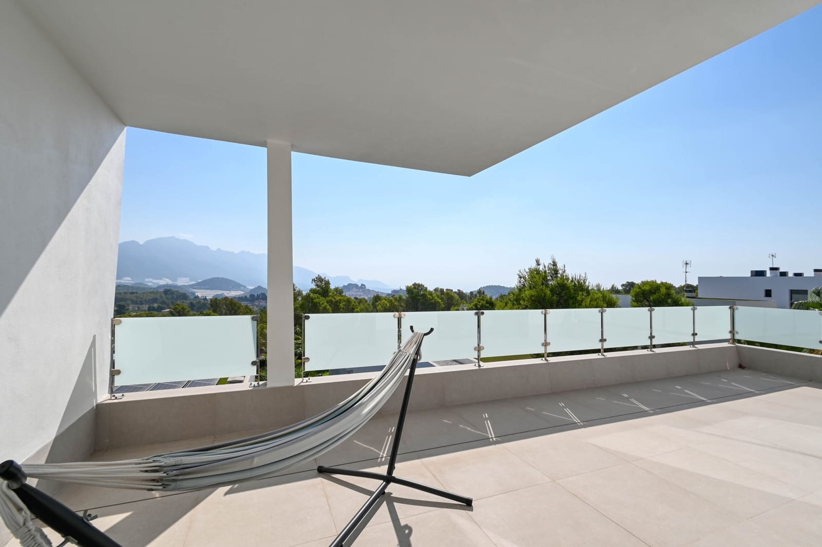 3 Zimmer Villa zu verkaufen in Polop mit Pool Garage - 729.000 € (Ref: 10042271)