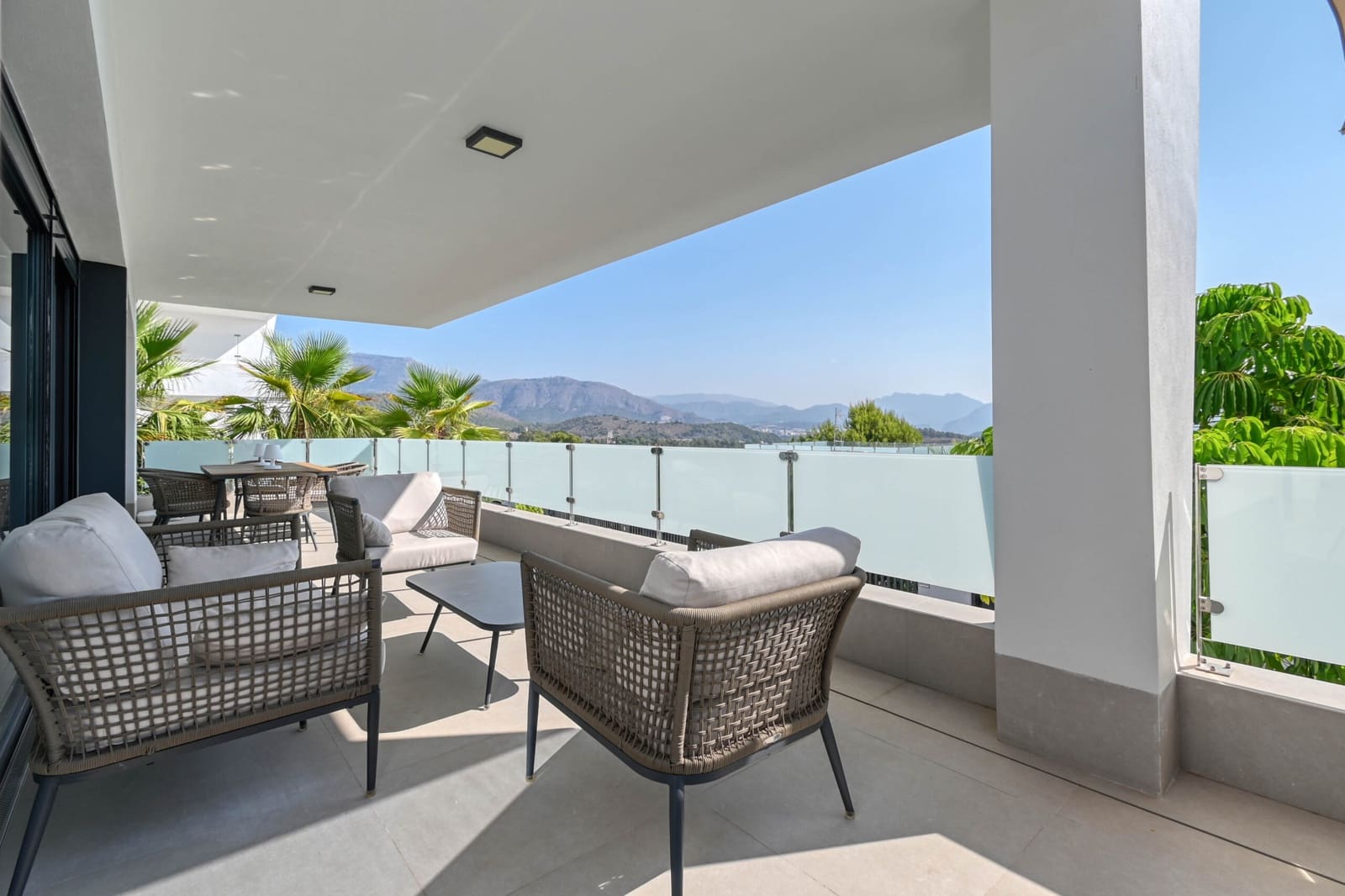 3 Zimmer Villa zu verkaufen in Polop mit Pool Garage - 729.000 € (Ref: 10042271)