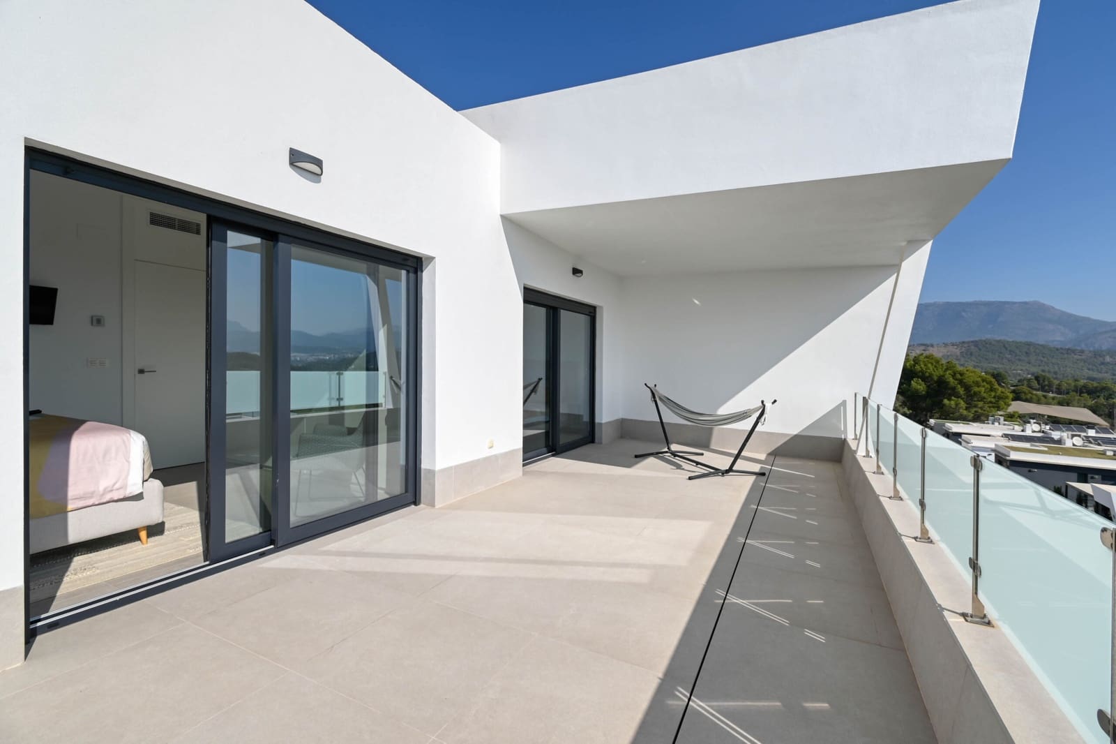3 Zimmer Villa zu verkaufen in Polop mit Pool Garage - 729.000 € (Ref: 10042271)