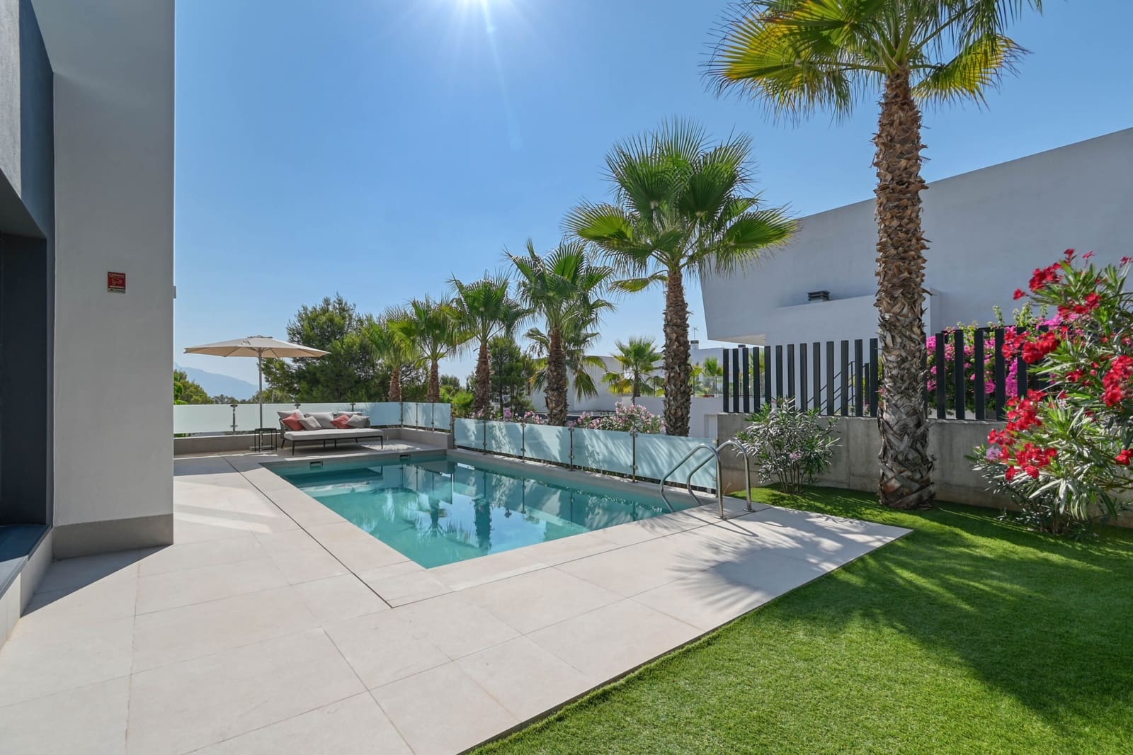 3 Zimmer Villa zu verkaufen in Polop mit Pool Garage - 729.000 € (Ref: 10042271)