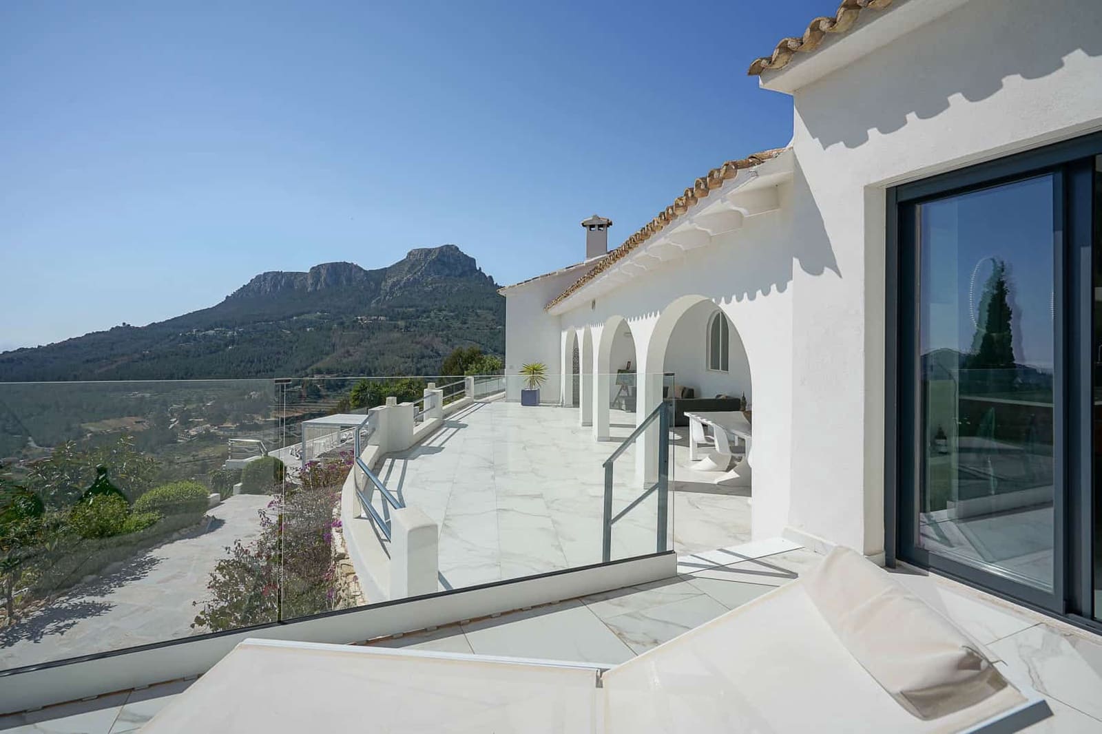 5 chambre Villa/Maison à vendre à Benissa avec piscine garage - 2 480 000 € (Ref: 10070142)