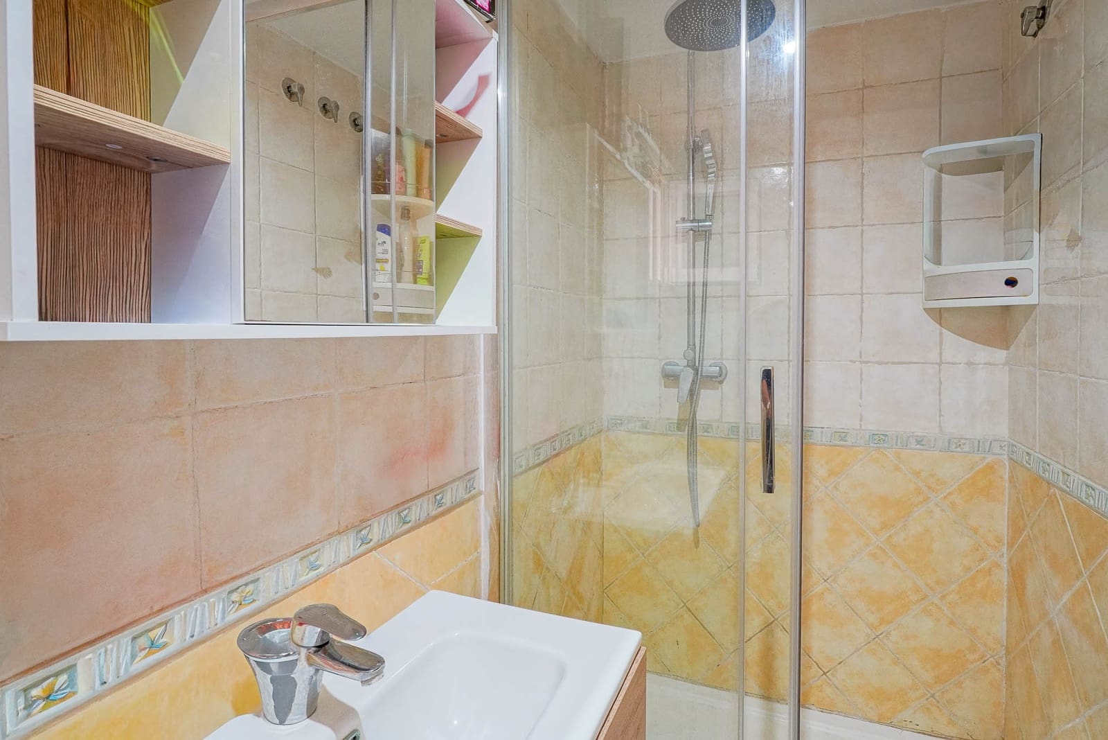 3 slaapkamer Appartement te koop in Teulada met zwembad garage - € 239.000 (Ref: 10070250)