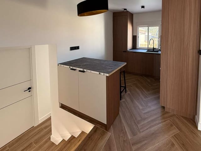 4 sovrum Villa till salu i La Nucia Pueblo  , La Nucia med pool - 395 000 € (Ref: 10118102)