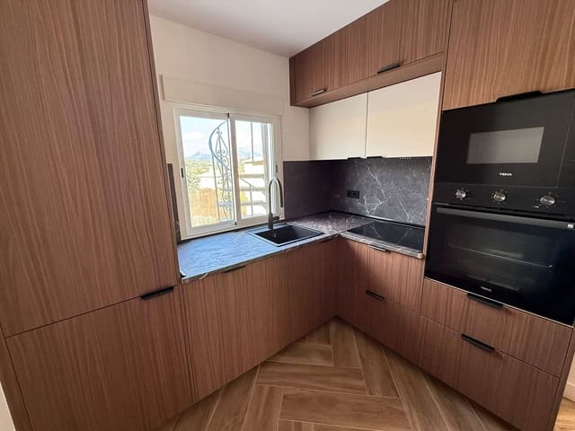 4 sovrum Villa till salu i La Nucia Pueblo  , La Nucia med pool - 395 000 € (Ref: 10118102)