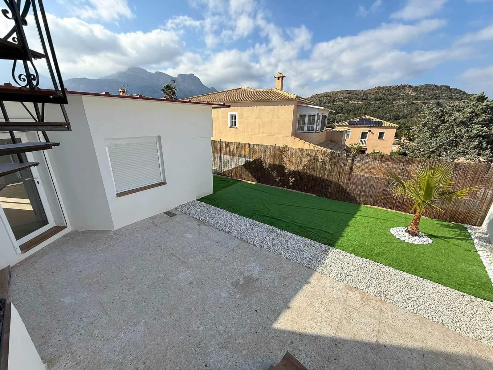 4 sovrum Villa till salu i La Nucia med pool - 395 000 € (Ref: 10118102)