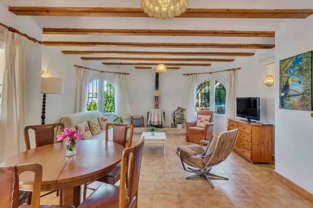 4 soverom Villa til salgs i Cap Martí - El Tossalet - Pinomar, Javea / Xàbia med svømmebasseng - € 845 000 (Ref: 10150416)
