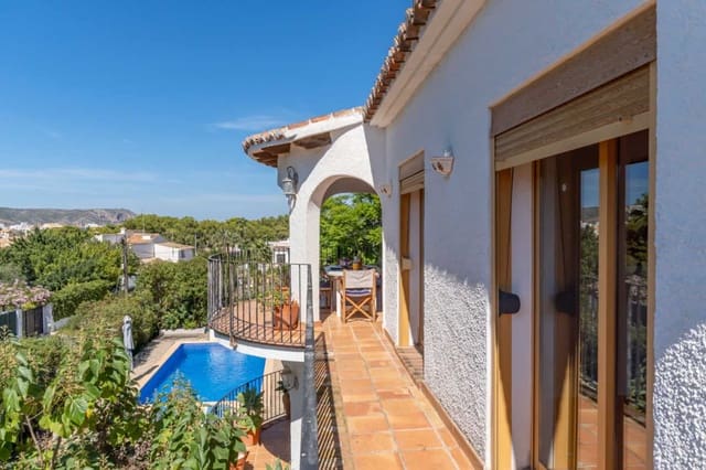4 soverom Villa til salgs i Cap Martí - El Tossalet - Pinomar, Javea / Xàbia med svømmebasseng - € 845 000 (Ref: 10150416)