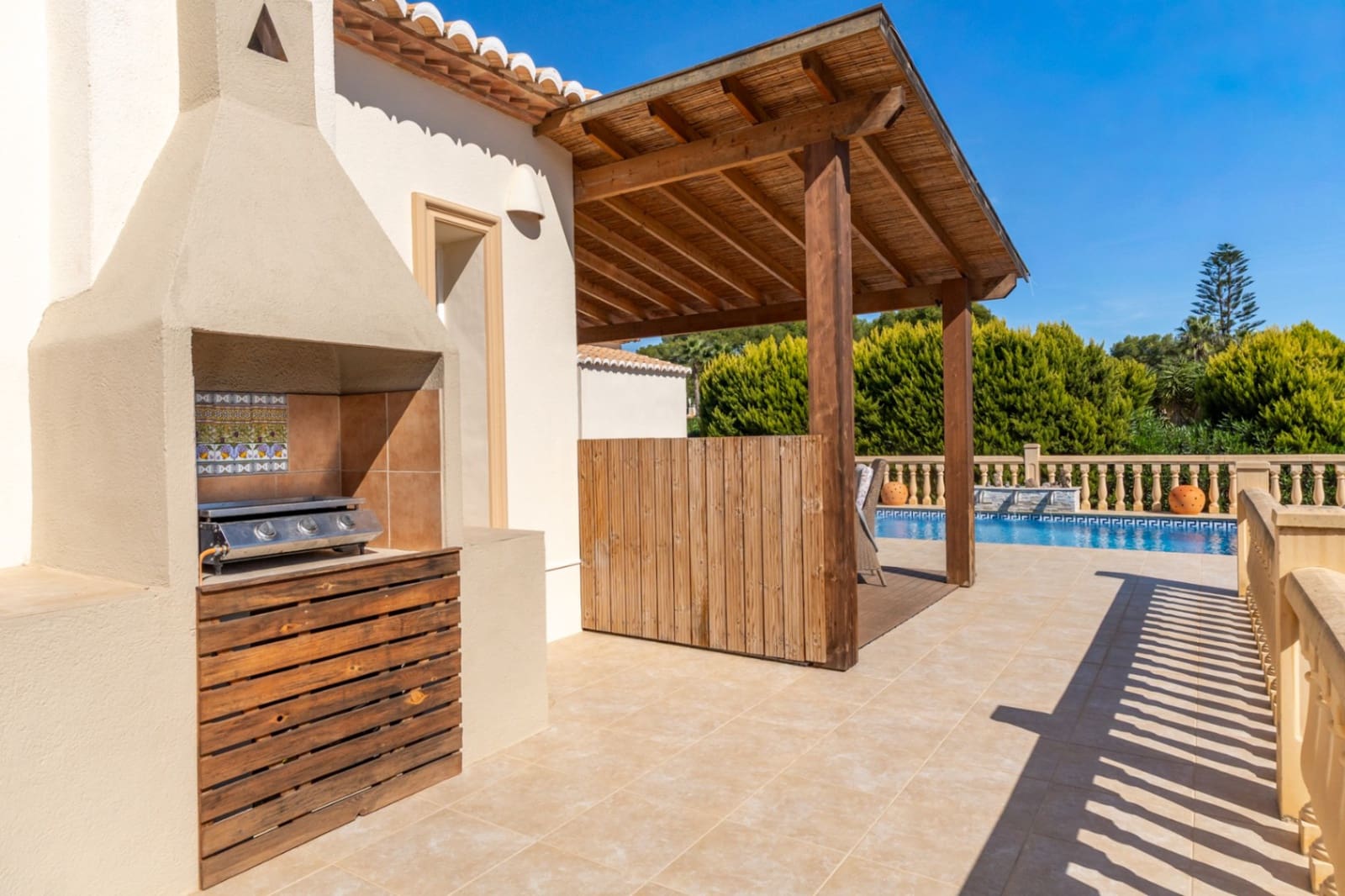 4 bedroom Villa for sale in Javea / Xabia with garage - € 849,000 (Ref: 10160628)